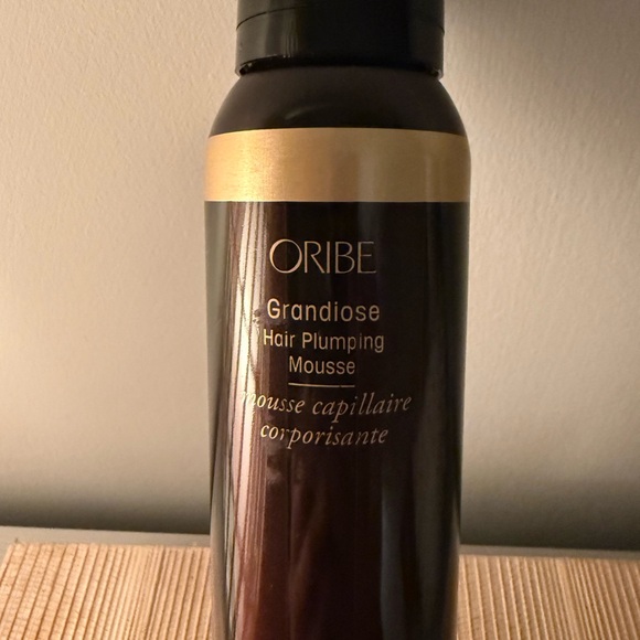 Oribe Grandiose Mousse NEW - Picture 3 of 4